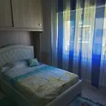 Privat bolig Casa Di Max - Private In With Shared Bathroom Free Parking