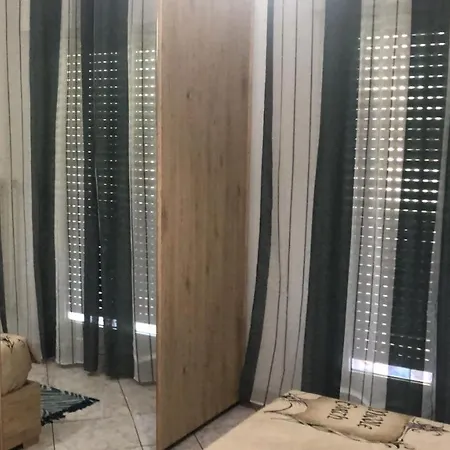 民宿 Casa Di Max - Private In With Shared Bathroom Free Parking 博尔扎诺