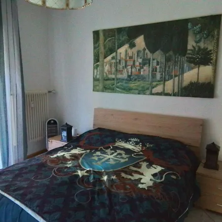 Casa Di Max - Private In With Shared Bathroom Free Parking *